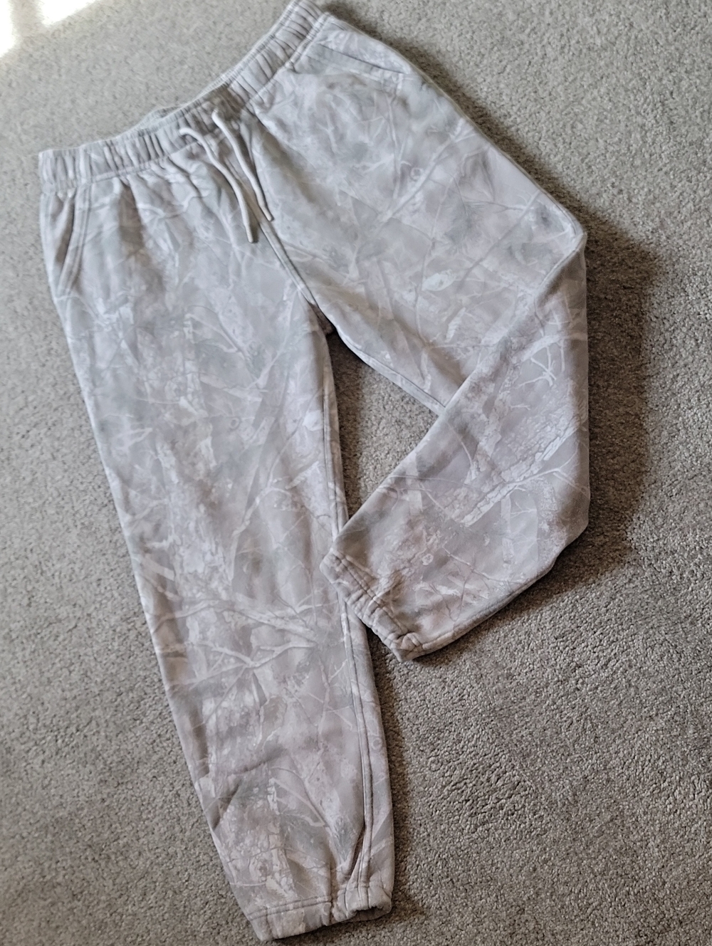 Abercrombie & Fitch Soft Essentials Light Gray Camouflage Jogger Pants